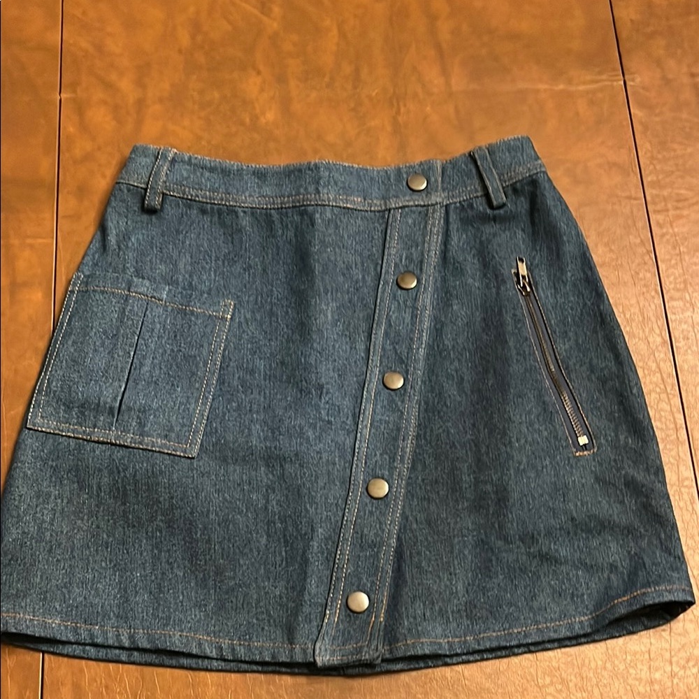 Denim Blue Mini Skirt JOA size xs new without tags